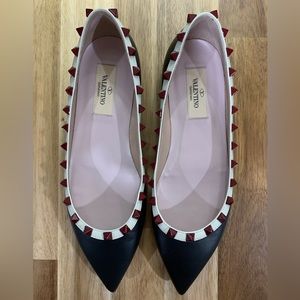 PATENT ROCKSTUD BALLET FLAT